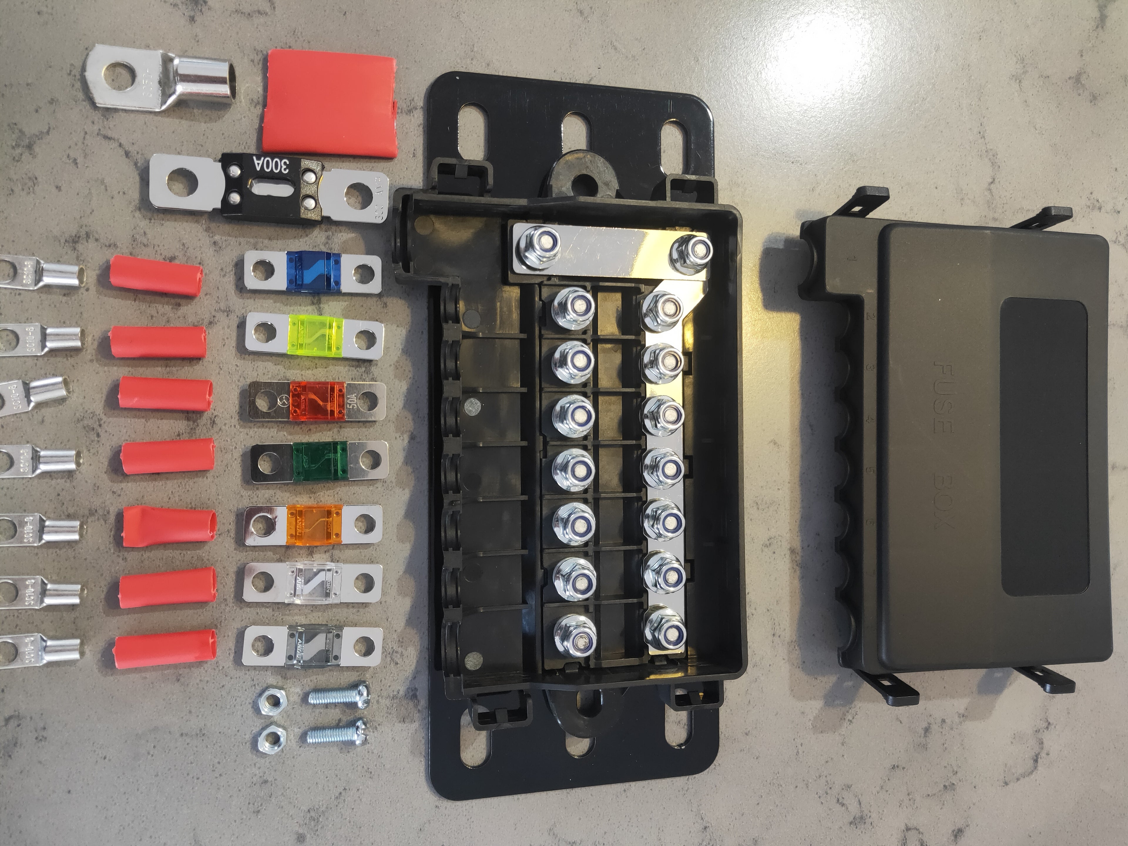 7-Way Multi Midi & Mega Fuse Block Kit N70 battery mounting plate 12V/24V Power Distribution